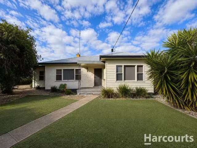 1 Pynsent Street, HORSHAM, VIC 3400 House for Rent