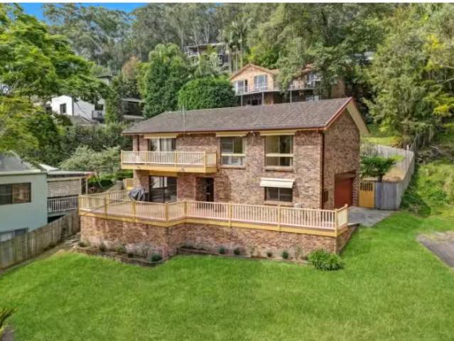 1 Panorama Terrace, GREEN POINT House for rent Listed by Gitt.