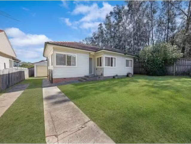 1 Pearson St, SOUTH WENTWORTHVILLE House for rent Listed by S.