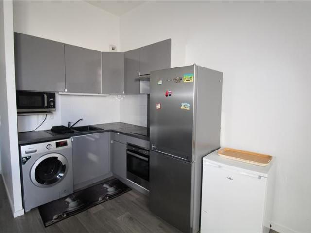 1 pièce Meublé 29,6 m² RDC Colocation non autorisée