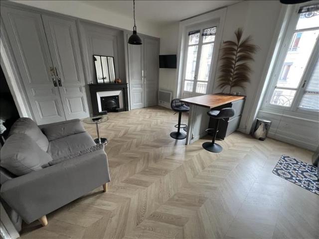 1 pièce Meublé 36,2 m² 2ème étage Colocation non autorisée