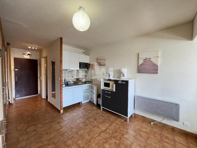 1 pièce, 19m², en location à Sete 358 € par mois