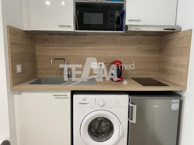 1 pièce, 28m², en location à Sete 440.38 € par mois