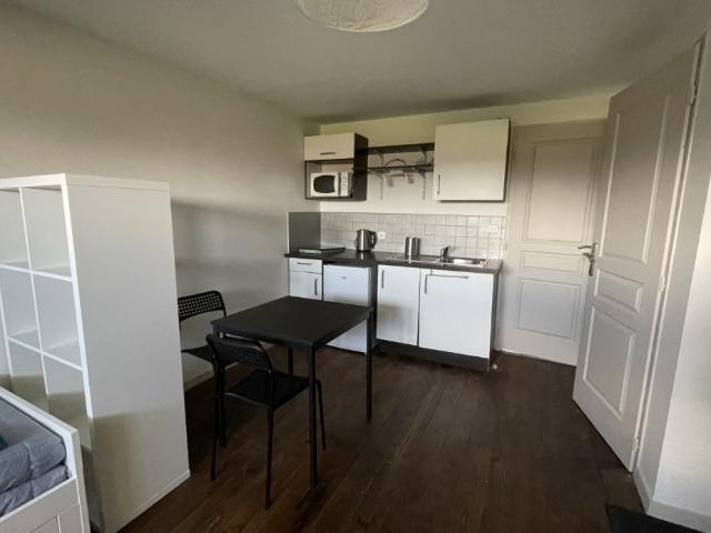 1 pièce, 22m² en location à Limoges 420 € par mois