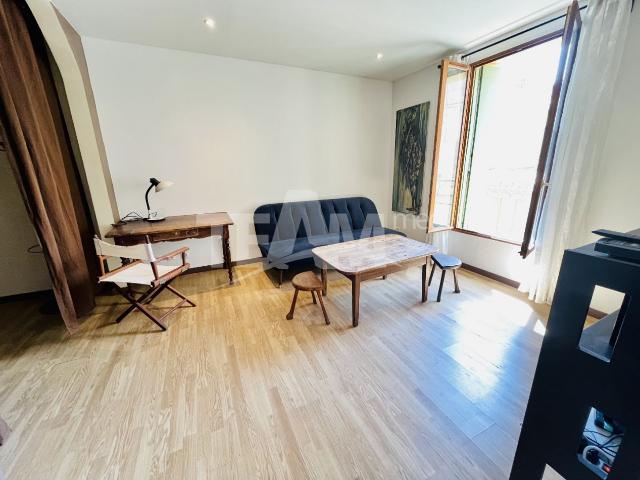 1 pièce, 35m², en location à Sete 580 € par mois