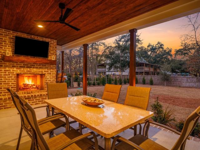 1 Pine Island Road, Bluffton, US, SC