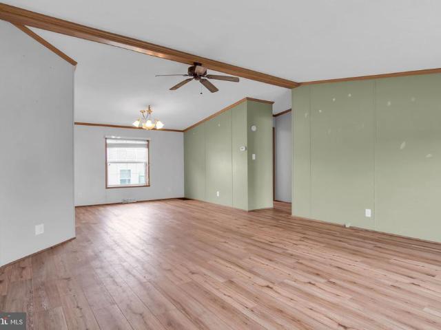1 Pine St