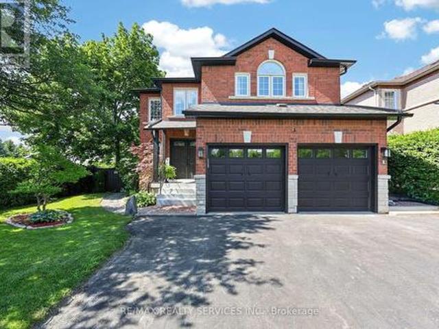 1 Plummer Road, Caledon, ON, L7E 1V1 house for sale | Listing ID W13642 | Royal LePage