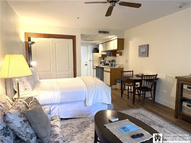 1 Pratt Avenue # 215