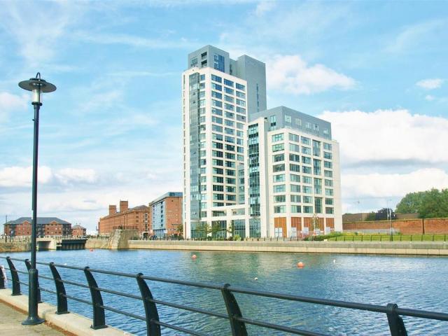 1 Princes Dock, 1 William Jessop Way, Liverpool, L3 1DJ, United Kingdom | 2 bed apartment for rent #138850255 | Rentberry