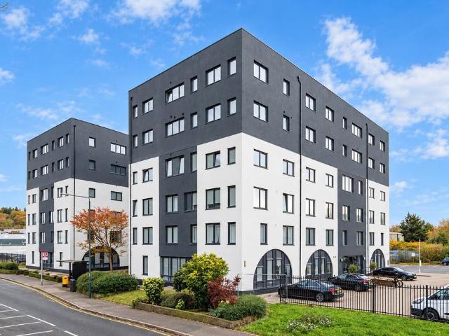 1 Progressive Close, Sidcup DA14 1 bed flat to rent £1,450 pcm £335 pw