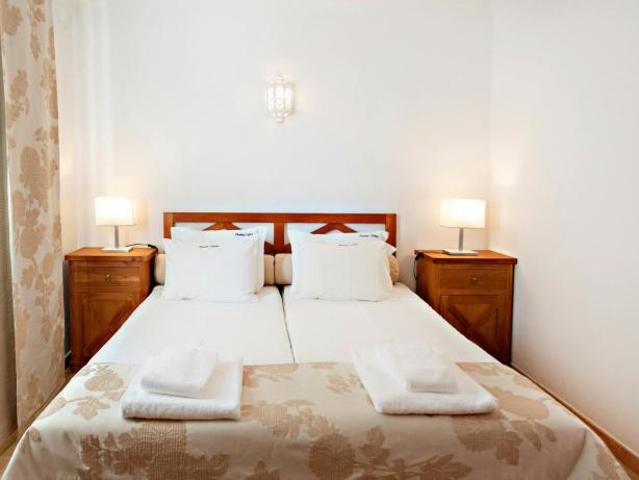 1 quarto, Tavira Tavira 8800 591 102771777