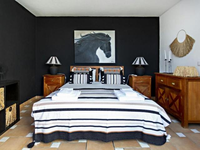 1 quarto, Tavira Tavira 8800 591 105327801