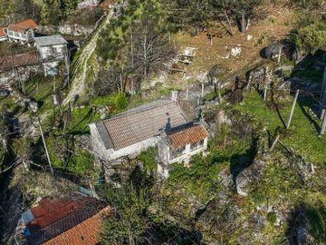 1 quarto, Terras De Bouro Braga 100021008