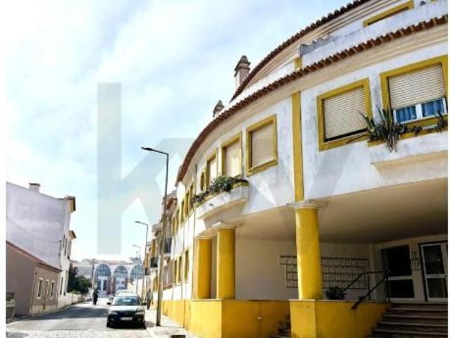 1 quarto, Torres Vedras Torres Vedras 105953335
