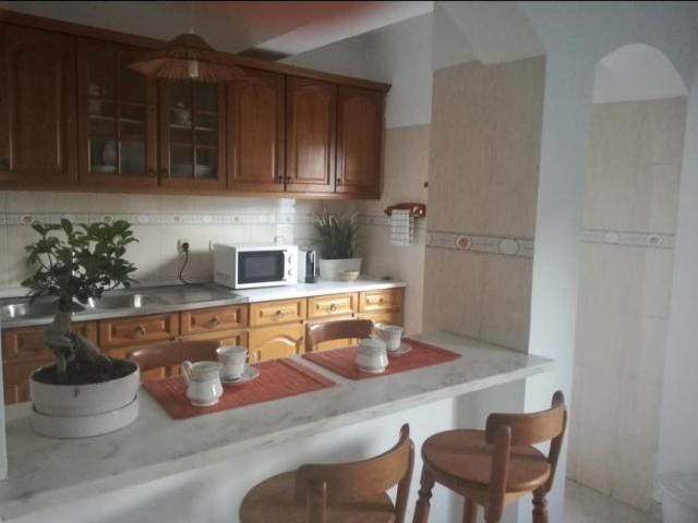 1 quarto, Almada Almada 2820 381 66388901