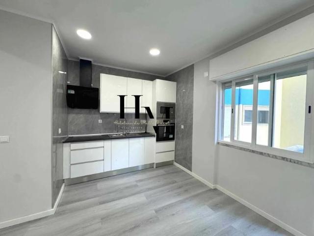 1 quarto, Amadora Lisboa 103326481