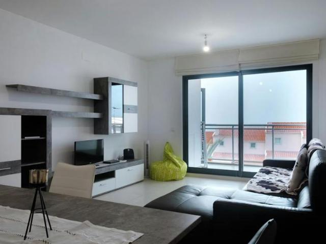 1 quarto, Caniço Caniço 9125 035 105048712