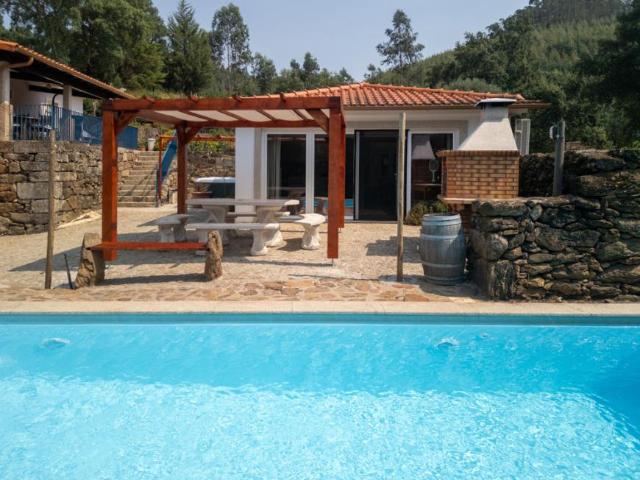 1 quarto, Celorico de Basto Celorico de Basto 99383287