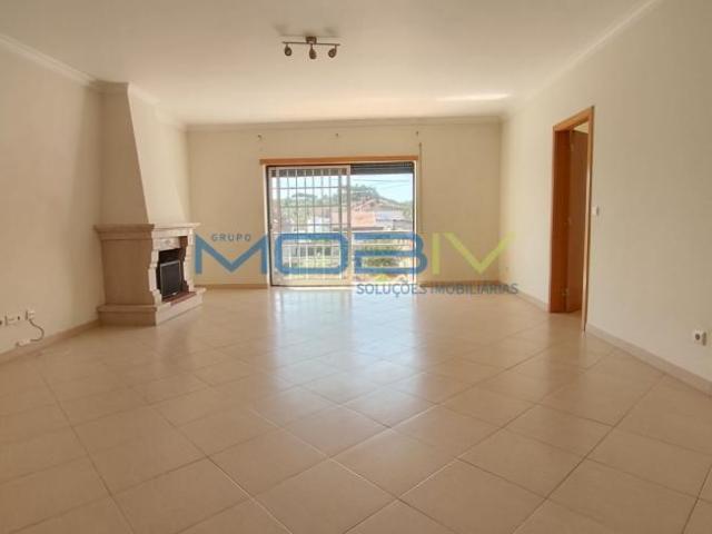 1 quarto, Leiria Caldas da Rainha 2500 105281319