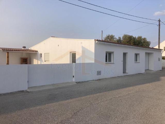 1 quarto, Leiria Óbidos 2510 105185755