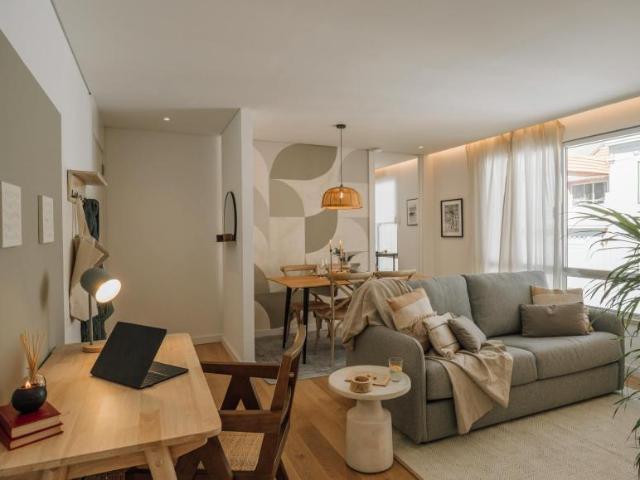 1 quarto, Lisbon Lisbon 1700 227 95482931