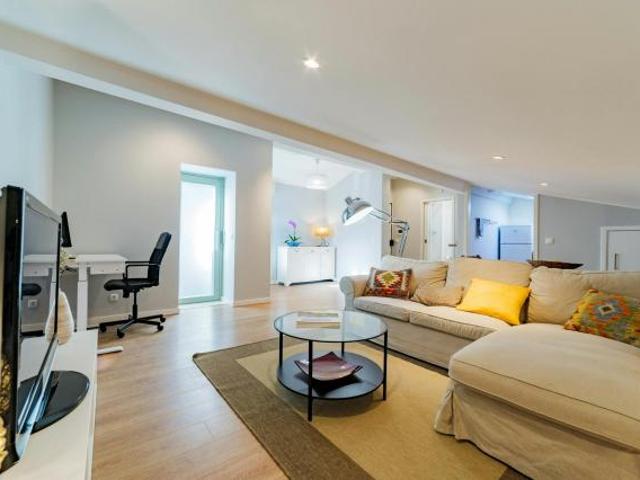 1 quarto, Lisbon Lisbon 1000 127 85478096