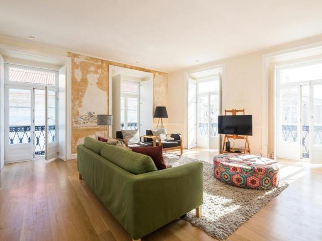 1 quarto, Lisbon Lisbon 1200 243 105120299