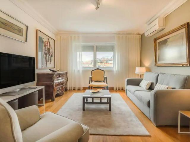 1 quarto, Lisbon Lisbon 1200 651 105935152