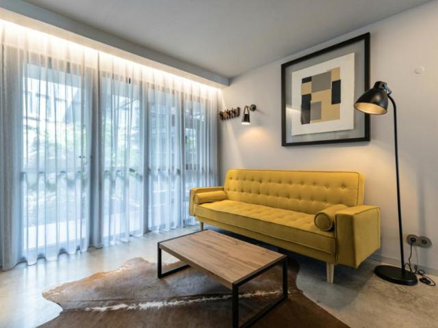 1 quarto, Lisbon Lisbon 98437618