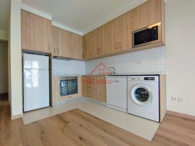 1 quarto, Lourinhã Lourinhã 106010059