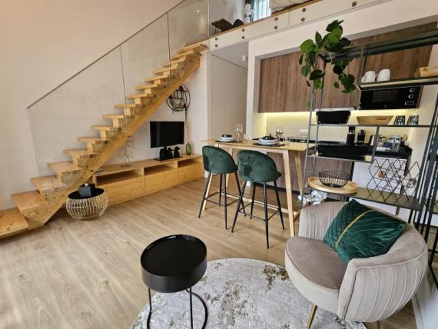 1 quarto, Marinha Grande Marinha Grande 83460478
