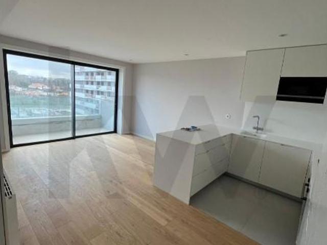 1 quarto, Matosinhos Matosinhos 106068804
