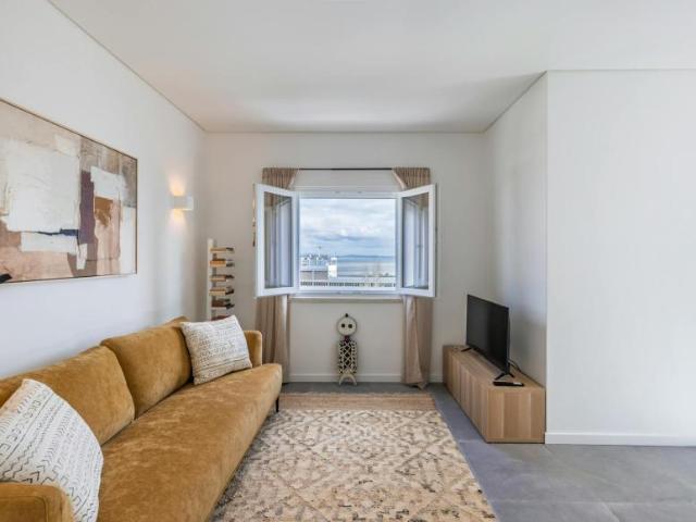 1 quarto, Paço de Arcos Paço de Arcos 2770 055 102717108