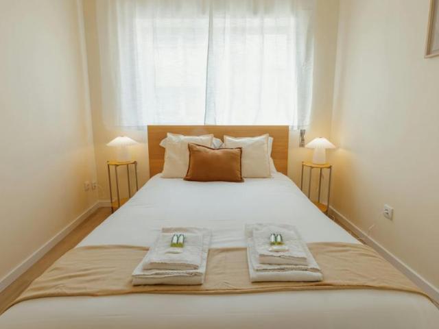1 quarto, Porto Porto 4000 099 103425867