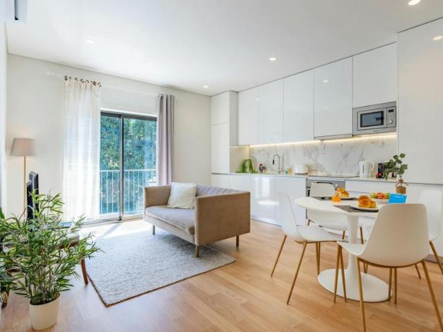 1 quarto, Porto Porto 4000 377 105436373