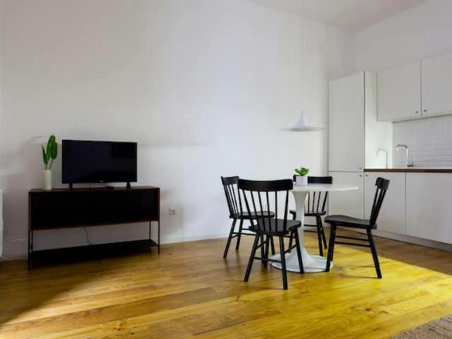 1 quarto, Porto Porto 4000 450 105089629