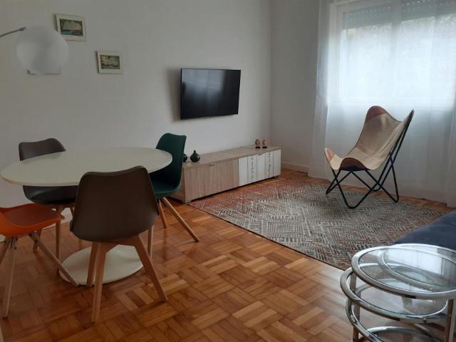 1 quarto, Porto Porto 4000 498 89134669
