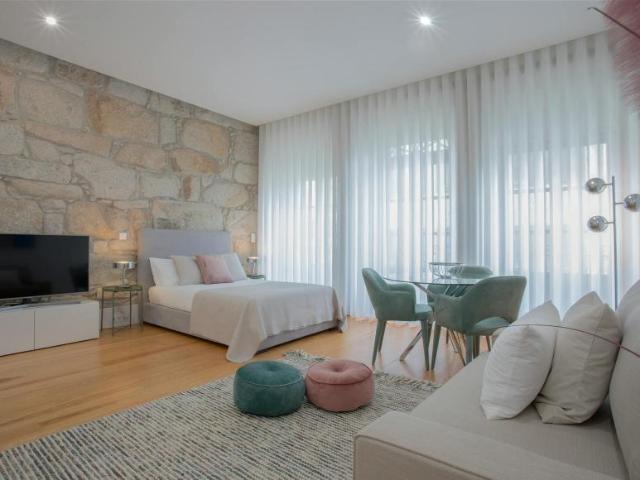 1 quarto, Porto Porto 4050 039 105676112