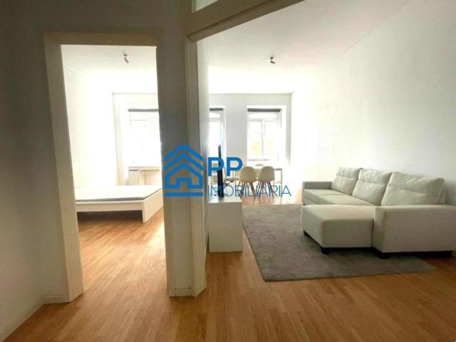 1 quarto, Porto Porto 4050 105337357