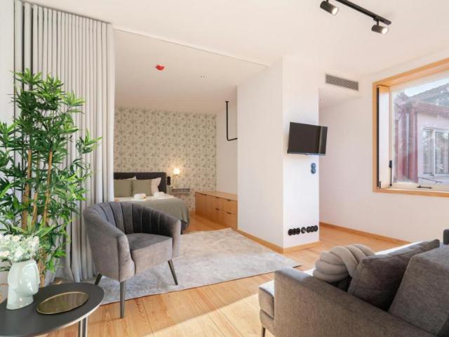 1 quarto, Porto Porto 4050 456 104599427