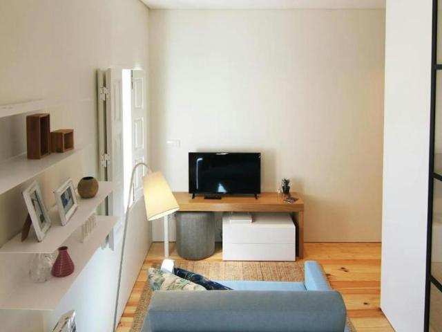 1 quarto, Porto Porto 4050 484 103655485