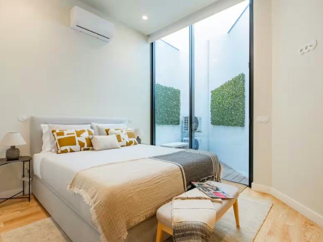 1 quarto, Porto Porto 4150 031 98635150