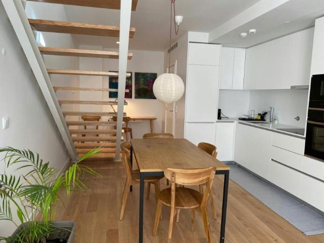 1 quarto, Porto Porto 4150 662 103339418