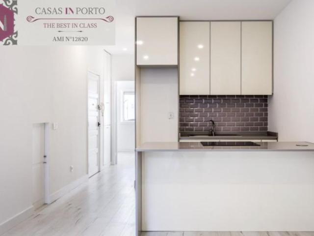 1 quarto, Porto Porto 4200 104141479