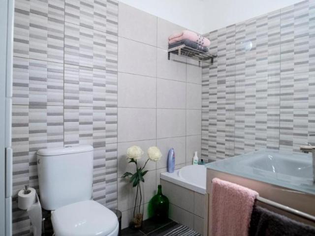 1 quarto, Porto Porto 77946756