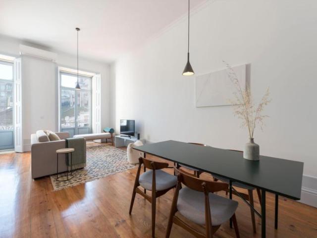1 quarto, Porto Porto 104403750