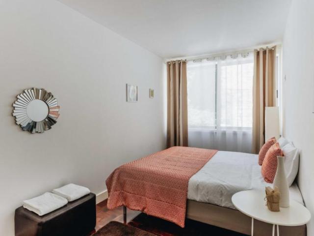 1 quarto, Porto Porto 104565305