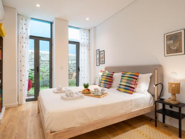 1 quarto, Porto Porto 104257929