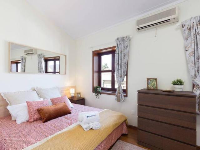 1 quarto, Porto Porto 104258044